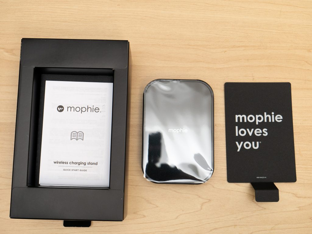 レビュー】Apple限定販売「mophie wireless charging stand