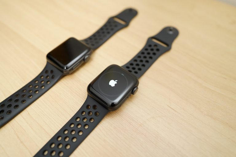 安い日本製 Apple Watch series6 NIKEモデル　40mm その他